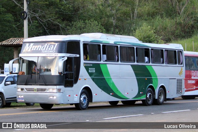 Mundial Turismo 013 na cidade de Itaperuna, Rio de Janeiro, Brasil, por Lucas Oliveira. Número da foto: #10366854.