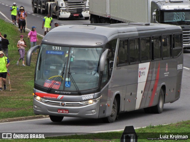 Empresa de Ônibus Pássaro Marron 90608 na cidade de Aparecida, São Paulo, Brasil, por Luiz Krolman. ID da foto: 10367082.