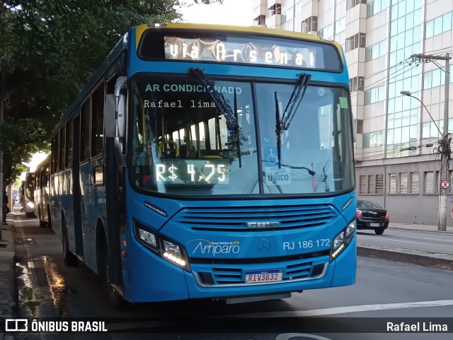 Viação Nossa Senhora do Amparo RJ 186.172 na cidade de Niterói, Rio de Janeiro, Brasil, por Rafael Lima. Número da foto: #10367070.