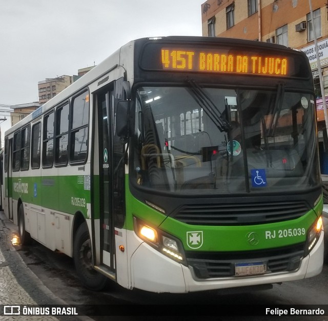 Viação Vera Cruz RJ 205.039 na cidade de Rio de Janeiro, Rio de Janeiro, Brasil, por Felipe Bernardo. Número da foto: #10365750.
