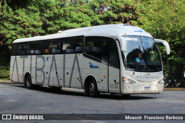 Viação Atibaia São Paulo 1420 na cidade de São Paulo, São Paulo, Brasil, por Moaccir  Francisco Barboza. Número da foto: #10369433.