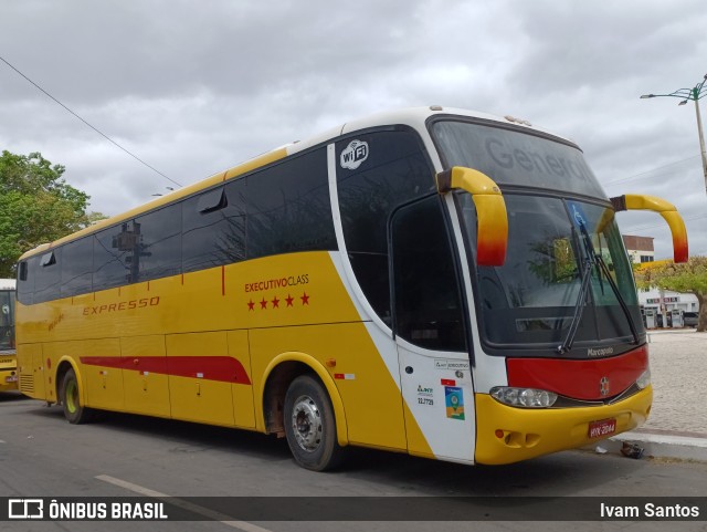 Ônibus Particulares 2044 na cidade de Canindé, Ceará, Brasil, por Ivam Santos. ID da foto: 10368941.