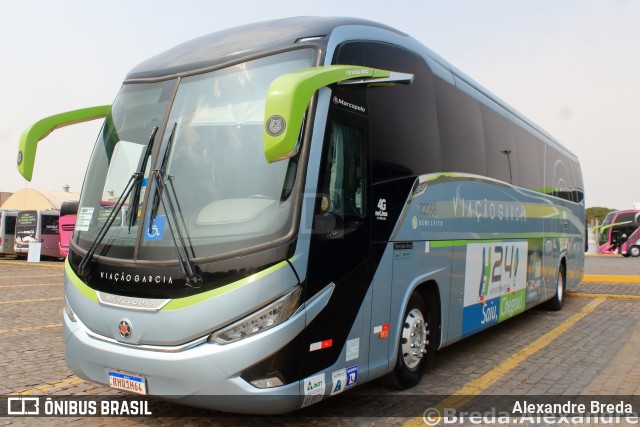 Viação Garcia 82068 na cidade de Londrina, Paraná, Brasil, por Alexandre Breda. Número da foto: #10371250.