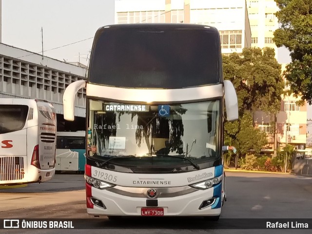 Auto Viação Catarinense 319305 na cidade de Niterói, Rio de Janeiro, Brasil, por Rafael Lima. Número da foto: #10369423.