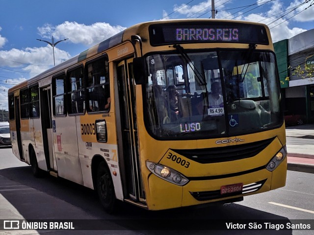 Plataforma Transportes 30003 na cidade de Salvador, Bahia, Brasil, por Victor São Tiago Santos. ID da foto: 10369526.