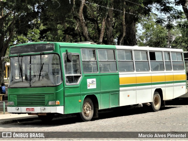 Ônibus Particulares 0373 na cidade de Amargosa, Bahia, Brasil, por Marcio Alves Pimentel. ID da foto: 10368616.