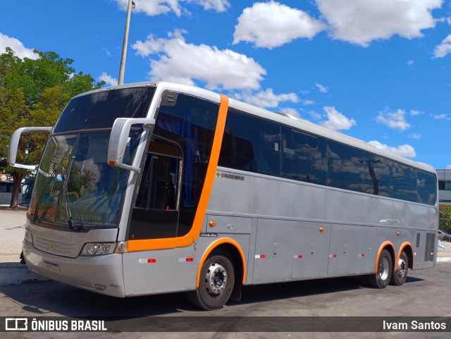 Ônibus Particulares 5i15 na cidade de Canindé, Ceará, Brasil, por Ivam Santos. ID da foto: 10369638.