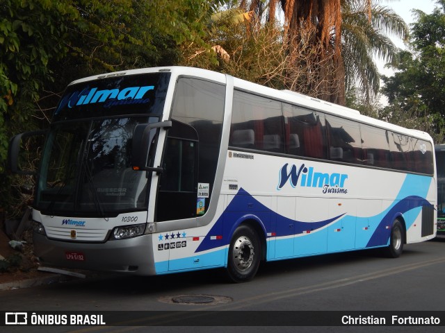 Wilmar Turismo 10300 na cidade de Congonhas, Minas Gerais, Brasil, por Christian  Fortunato. Número da foto: #10370624.