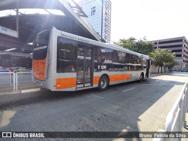 TRANSPPASS - Transporte de Passageiros 8 1290 na cidade de São Paulo, São Paulo, Brasil, por Bruno  Felício da Silva. ID da foto: 10372003.