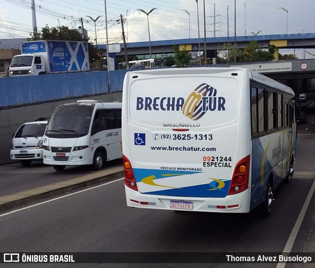 Brecha Tur 0921244 na cidade de Manaus, Amazonas, Brasil, por Thomas Alvez Busologo. Número da foto: #10371981.