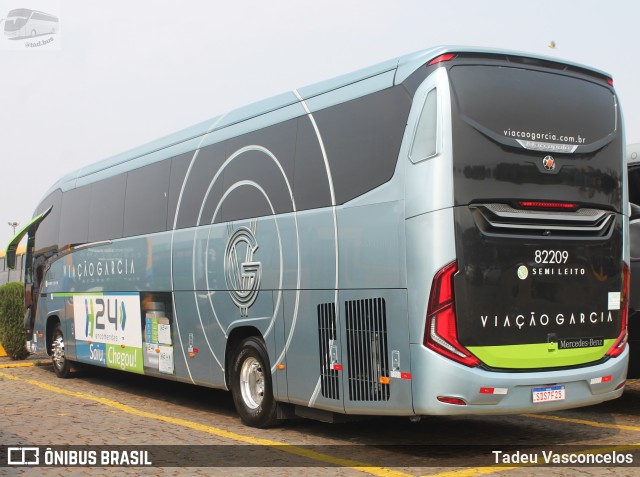 Viação Garcia 82209 na cidade de Londrina, Paraná, Brasil, por Tadeu Vasconcelos. ID da foto: 10373416.