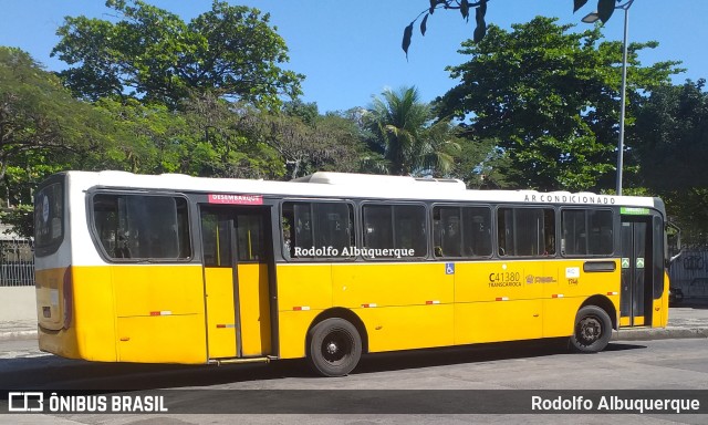 Real Auto Ônibus C41380 na cidade de Rio de Janeiro, Rio de Janeiro, Brasil, por Rodolfo Albuquerque. ID da foto: 10373110.