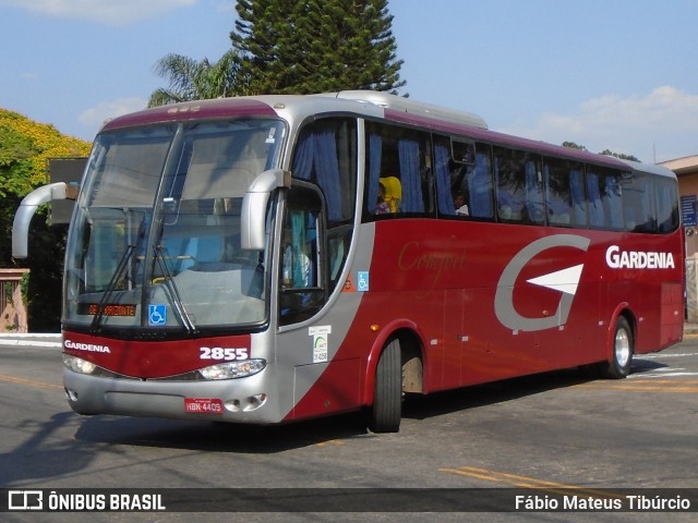Expresso Gardenia 2855 na cidade de Três Corações, Minas Gerais, Brasil, por Fábio Mateus Tibúrcio. Número da foto: #10376428.