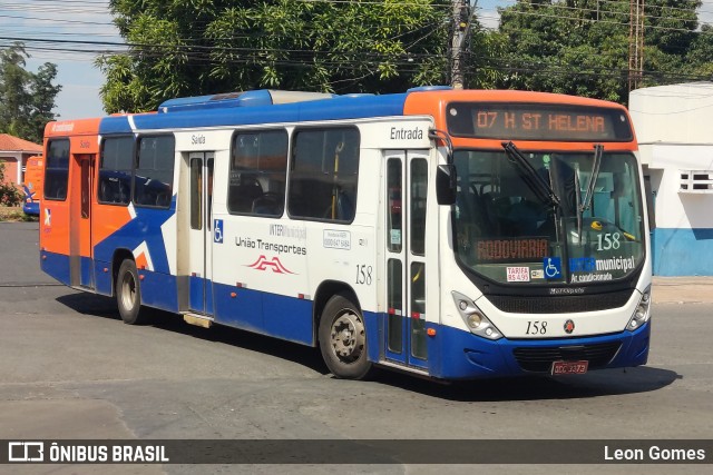 União Transportes 158 na cidade de Várzea Grande, Mato Grosso, Brasil, por Leon Gomes. Número da foto: #10377506.