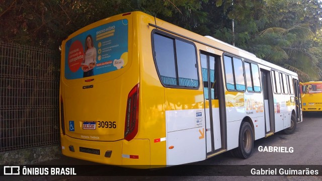 Plataforma Transportes 30936 na cidade de Salvador, Bahia, Brasil, por Gabriel Guimarães. ID da foto: 10376403.