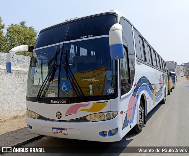 Ônibus Particulares 10 na cidade de Campo Belo, Minas Gerais, Brasil, por Vicente de Paulo Alves. ID da foto: 10377673.