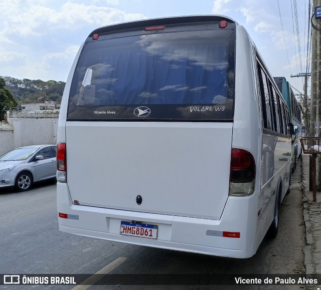 Ônibus Particulares 61 na cidade de Campo Belo, Minas Gerais, Brasil, por Vicente de Paulo Alves. ID da foto: 10380789.