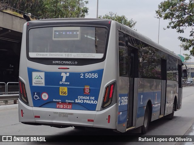 Cooperativa Fênix > Spencer Transporte 2 5056 na cidade de São Paulo, São Paulo, Brasil, por Rafael Lopes de Oliveira. Número da foto: #10378673.
