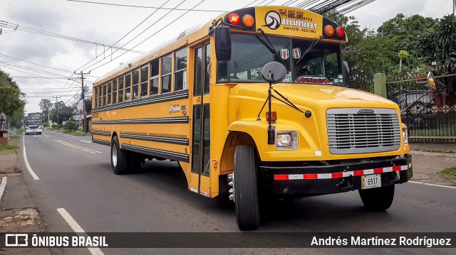 Transportes Allhehaas 00 na cidade de San Rafael, Alajuela, Alajuela, Costa Rica, por Andrés Martínez Rodríguez. Número da foto: #10379703.