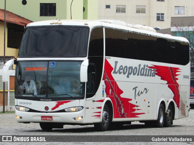 Leopoldina Turismo 9000 na cidade de Divinópolis, Minas Gerais, Brasil, por Gabriel Valladares. ID da foto: 10379151.