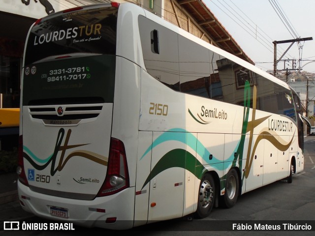 Lourdes Tur 2150 na cidade de Três Corações, Minas Gerais, Brasil, por Fábio Mateus Tibúrcio. Número da foto: #10378258.