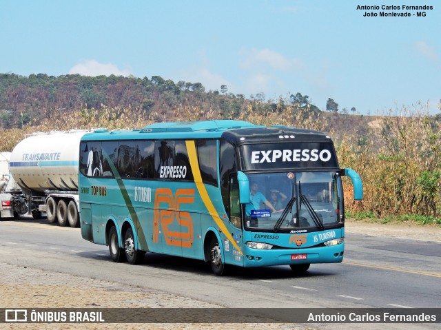 Expresso RS 12001 na cidade de João Monlevade, Minas Gerais, Brasil, por Antonio Carlos Fernandes. ID da foto: 10378740.