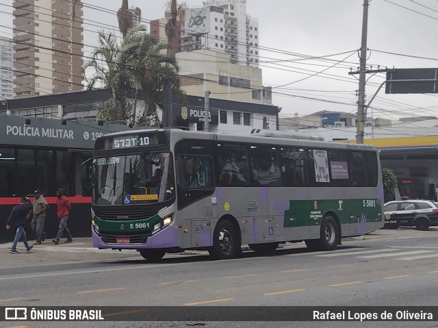 Move 5 5061 na cidade de São Paulo, São Paulo, Brasil, por Rafael Lopes de Oliveira. Número da foto: #10381451.
