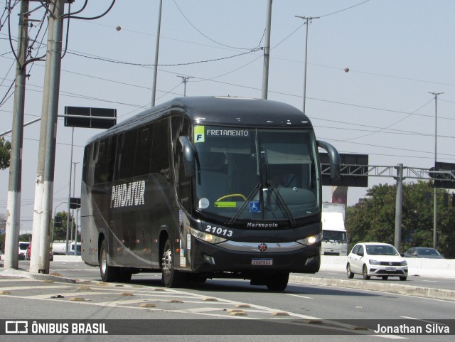 Pindatur Transporte e Turismo 21013 na cidade de São Paulo, São Paulo, Brasil, por Jonathan Silva. Número da foto: #10377921.