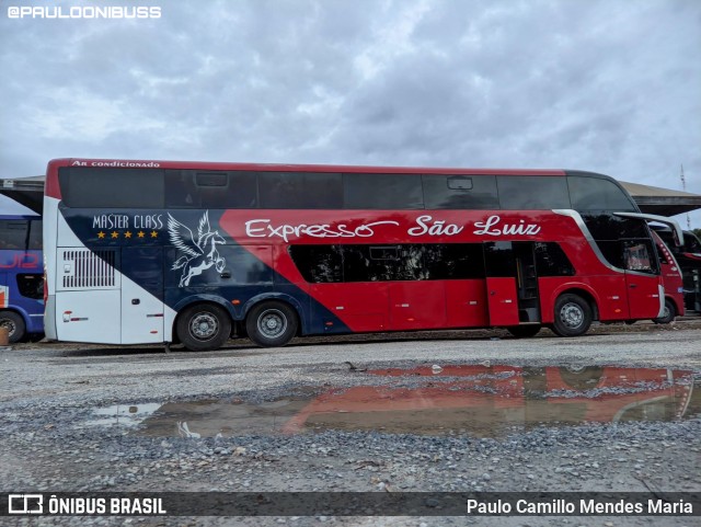 Expresso São Luiz 8020 na cidade de SIA, Distrito Federal, Brasil, por Paulo Camillo Mendes Maria. Número da foto: #10382524.