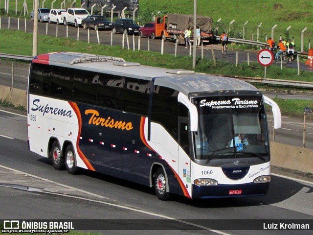 Suprema Turismo Fretamento e Excursões 1060 na cidade de Aparecida, São Paulo, Brasil, por Luiz Krolman. Número da foto: #10390138.