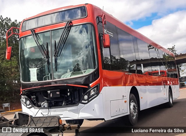 Redbus Urbano  na cidade de Botucatu, São Paulo, Brasil, por Luciano Ferreira da Silva. ID da foto: 10388659.