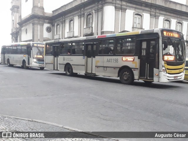 Real Auto Ônibus A41198 na cidade de Rio de Janeiro, Rio de Janeiro, Brasil, por Augusto César. ID da foto: 10391046.