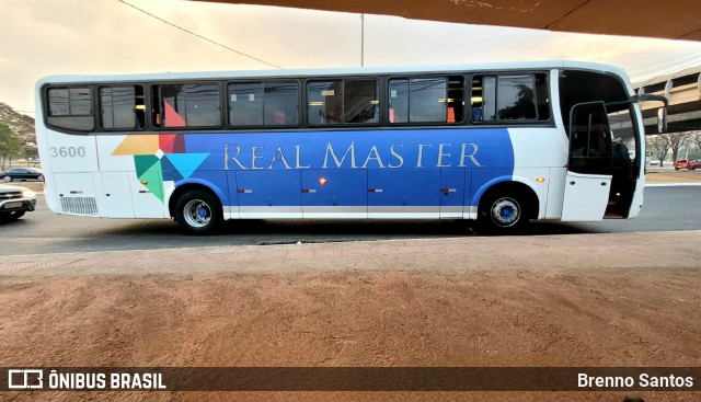 Real Master Turismo 3600 na cidade de Guará, Distrito Federal, Brasil, por Brenno Santos. Número da foto: #10392525.