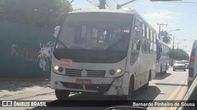 Ônibus Particulares 7879 na cidade de Fortaleza, Ceará, Brasil, por Bernardo Pinheiro de Sousa. ID da foto: 10391326.
