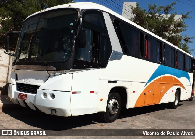 Putuscar Transporte e Turismo 2694 na cidade de Curvelo, Minas Gerais, Brasil, por Vicente de Paulo Alves. ID da foto: 10391403.