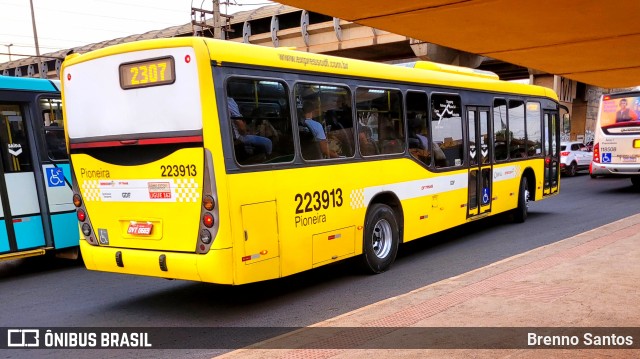 Viação Pioneira 223913 na cidade de Guará, Distrito Federal, Brasil, por Brenno Santos. Número da foto: #10392680.