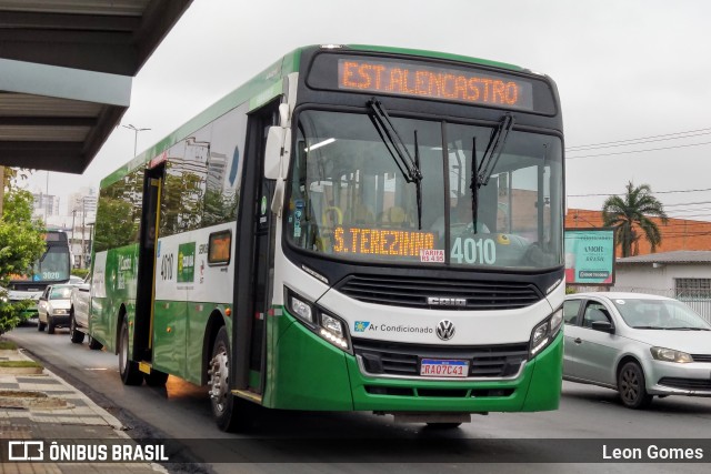 Integração Transportes 4010 na cidade de Cuiabá, Mato Grosso, Brasil, por Leon Gomes. Número da foto: #10395431.