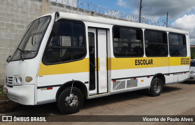 Escolares 8128 na cidade de Matozinhos, Minas Gerais, Brasil, por Vicente de Paulo Alves. Número da foto: #10396042.