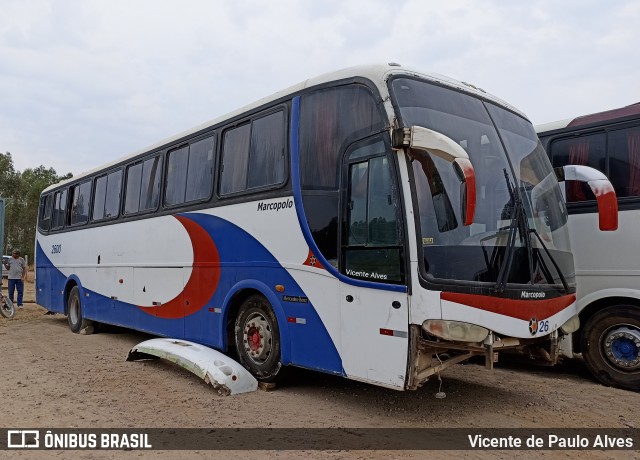 Sucata e Desmanches 2600 na cidade de Santo Antônio do Monte, Minas Gerais, Brasil, por Vicente de Paulo Alves. ID da foto: 10395980.