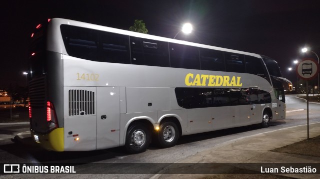 Catedral Turismo 14102 na cidade de Brasília, Distrito Federal, Brasil, por Luan Sebastião. Número da foto: #10395240.