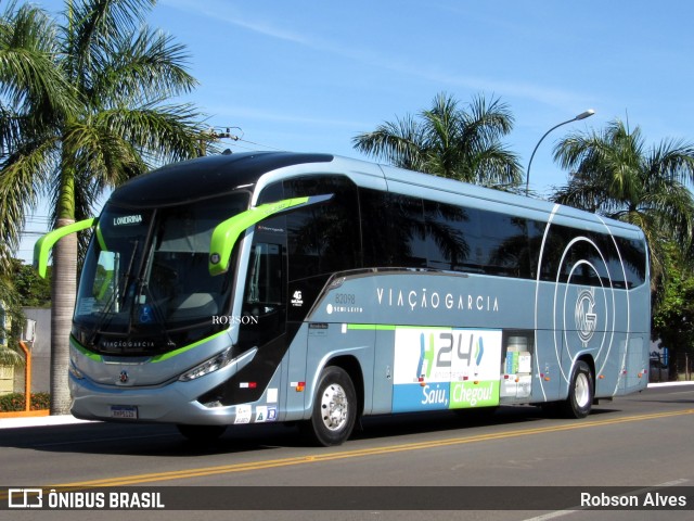 Viação Garcia 82098 na cidade de Paranavaí, Paraná, Brasil, por Robson Alves. Número da foto: #10339719.