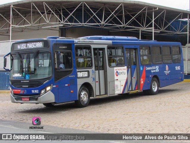 Transportes Capellini 19.162 na cidade de Campinas, São Paulo, Brasil, por Henrique Alves de Paula Silva. Número da foto: #10339220.