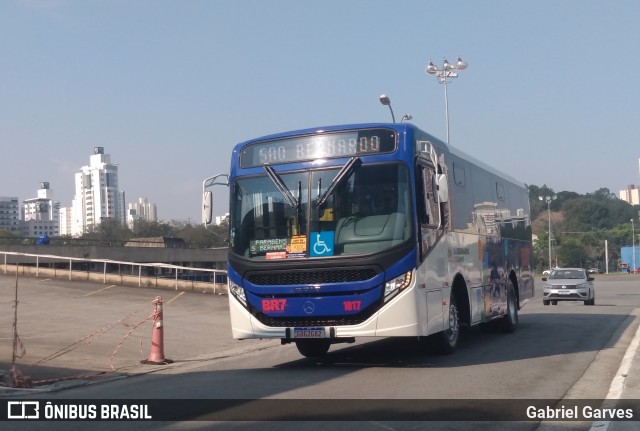 BR7 Mobilidade 1817 na cidade de São Bernardo do Campo, São Paulo, Brasil, por Gabriel Garves. Número da foto: #10340074.