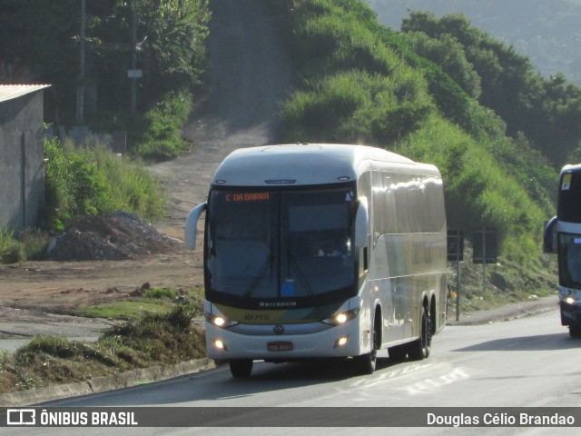 Empresa Gontijo de Transportes 18715 na cidade de Belo Horizonte, Minas Gerais, Brasil, por Douglas Célio Brandao. Número da foto: #10338279.