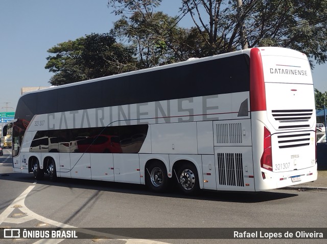 Auto Viação Catarinense 321307 na cidade de São Paulo, São Paulo, Brasil, por Rafael Lopes de Oliveira. ID da foto: 10338024.