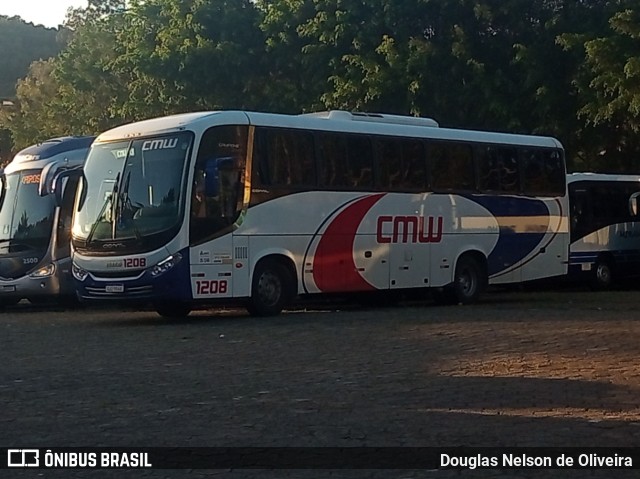 CMW Transportes 1208 na cidade de Atibaia, São Paulo, Brasil, por Douglas Nelson de Oliveira. ID da foto: 10398453.