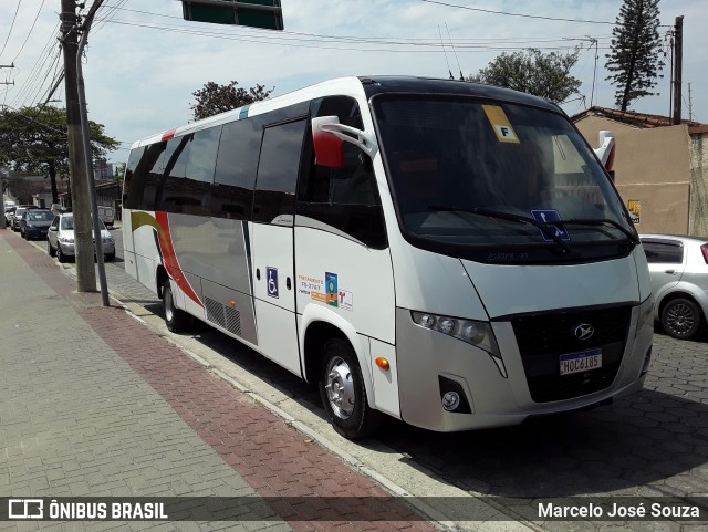 Ônibus Particulares 6I85 na cidade de São José dos Campos, São Paulo, Brasil, por Marcelo José Souza. ID da foto: 10400912.