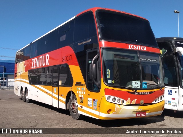 Zenitur 2000 na cidade de Porto Alegre, Rio Grande do Sul, Brasil, por André Lourenço de Freitas. ID da foto: 10404005.