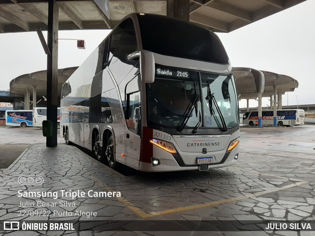 Auto Viação Catarinense 321323 na cidade de Porto Alegre, Rio Grande do Sul, Brasil, por JULIO SILVA. ID da foto: 10411035.