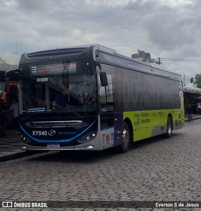 Auto Viação Redentor XY040 na cidade de Curitiba, Paraná, Brasil, por Everton S de Jesus. Número da foto: #10414415.
